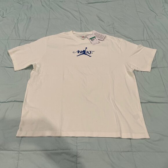NWT Nike Awake Air Jordan White T-shirt Large or XL New $60 Deal Athletic - Picture 12 of 15